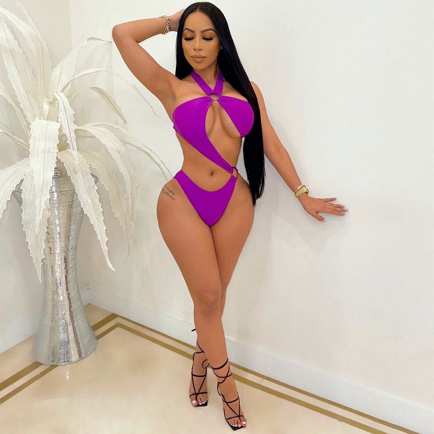 Go Sheila Sexy Showstopper Monokini One- Piece